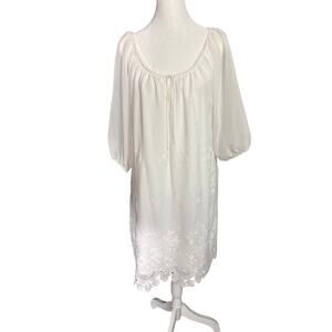 Elegant Eva Mendes White Peasant Dress - Flowy & Angelic Size M